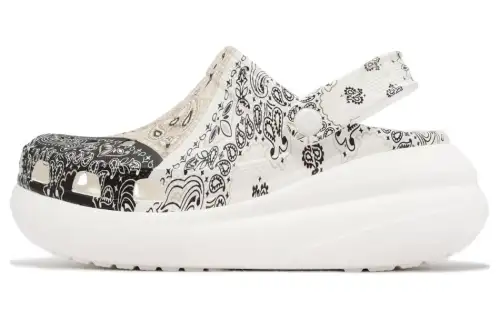 Crocs Classic Crush Bandana Clog Clogs Unisex White