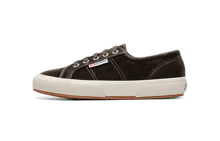 SUPERGA Slip Resistant Abrasion Resistant Slip Resistant Abrasion Resistant Low top Canvas Shoes Women's Brown