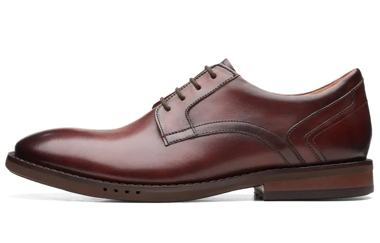 clarks Un Hugh Lace Leather Derby Shoes