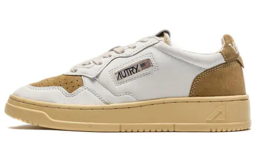 AUTRY Leather Stylish Skateboarding Shoes Women's White