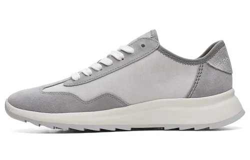 Clarks Casual Shoes Women's Low Top Gray