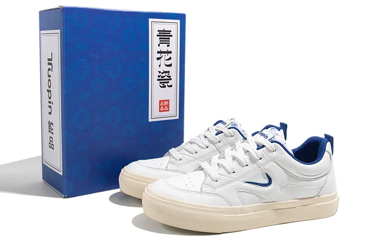 TUOPIN Synthetic Leather Low top Skateboard Shoes Unisex White