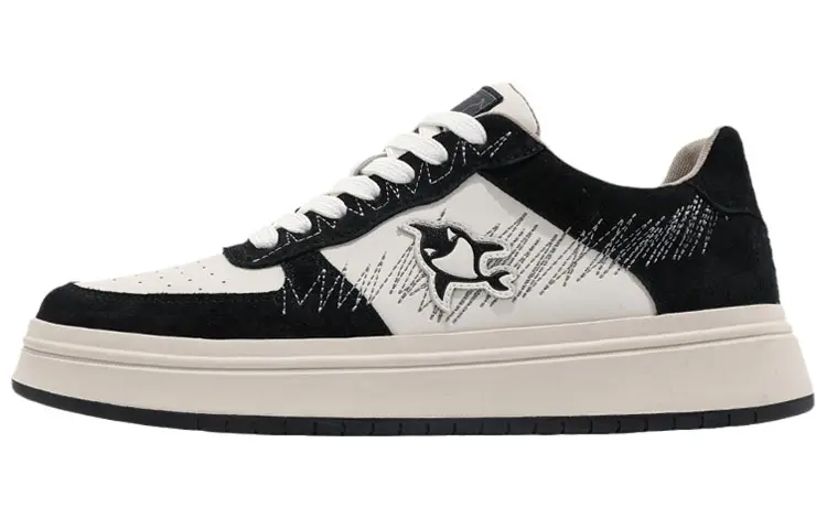 FAIRWHALE Stylish Skateboarding Shoes Men's Black White