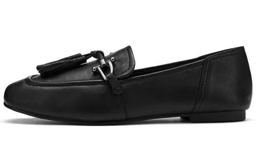 Clarks Women's Casual Shoes Women's Low Top Black