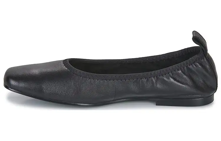 Clarks Casual Shoes Women's Black