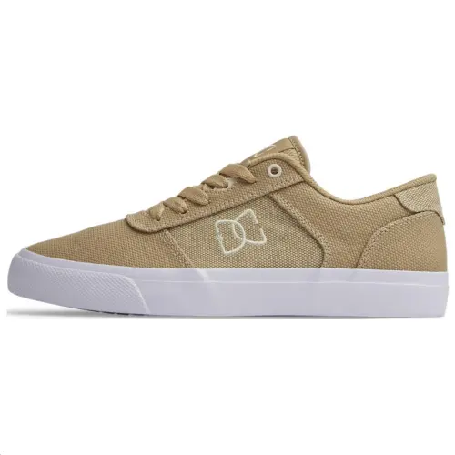 DC Shoes Low top Canvas Shoes Men's Tan