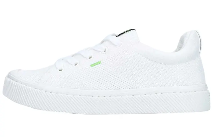 CARIUMA Skateboard Shoes Women's Low Top White