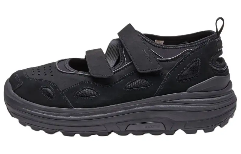 Suicoke AKK 2 'Black'