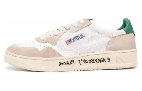 AUTRY Leather Low top Skateboard Shoes Men's White