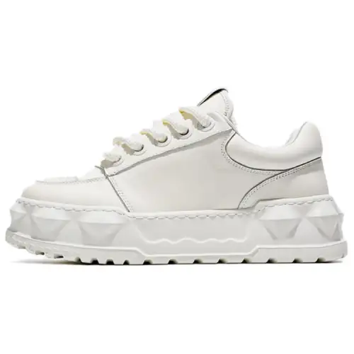 JANE HARLOW Low top Skateboard Shoes Men's White