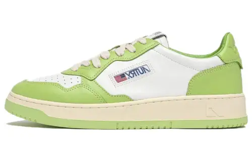 AUTRY Medalist Leather Sneakers