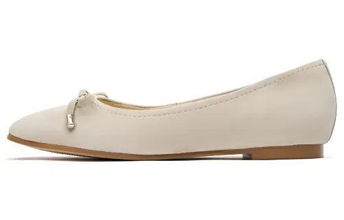 Clarks Women's Casual Shoes Women's Low Top Sand