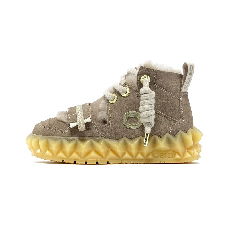 OETZI Cow Suede Stylish Skateboarding Shoes Unisex Apricot