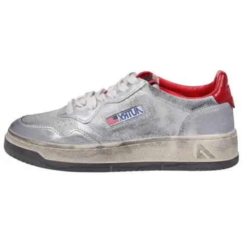 AUTRY Leather Low top Skateboard Shoes Women's Silver Gray
