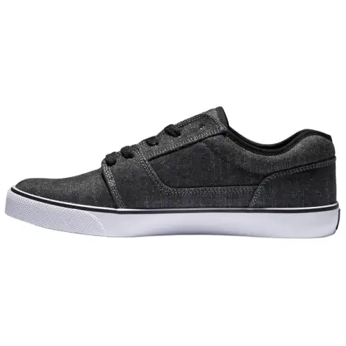 DC Shoes Low top Canvas Shoes Men's Black