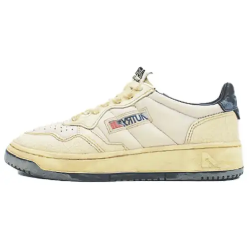 AUTRY Leather Comfortable Abrasion Resistant Low top Skateboard Shoes Women's Asparagus Dark Blue