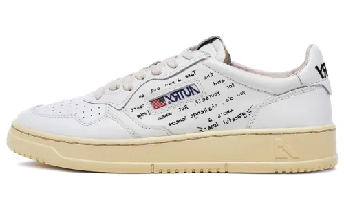 AUTRY Casual Stylish Skateboarding Shoes Women's White