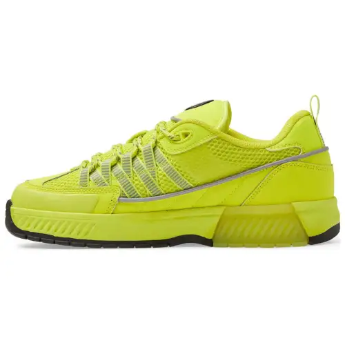 DC Shoes Low top Casual Shoes Men's Green