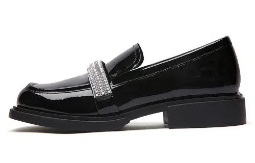 PACO GIL Patent Leather Loafers Women's Black
