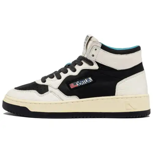 AUTRY Medalist High top Skateboard Shoes Men's Beige Black