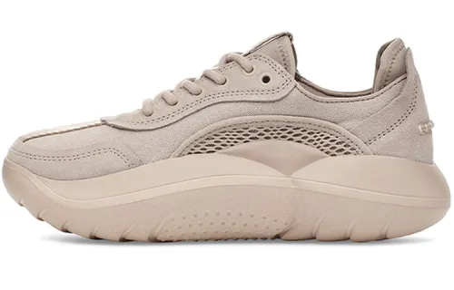 UGG La Cloud Low Low Top Gray Women's