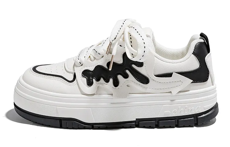 PAUL FRANK Slip Resistant Abrasion Resistant Low top Skateboard Shoes Women's Beige Black