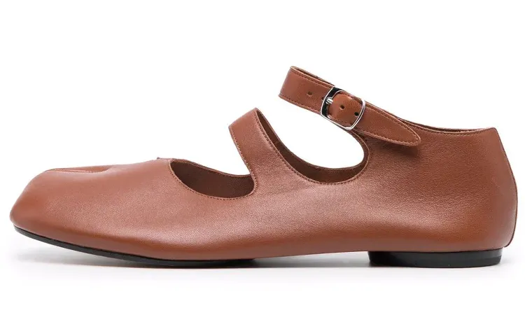 Maison Margiela Tabi Cow Leather Flat Shoes Women's Umber