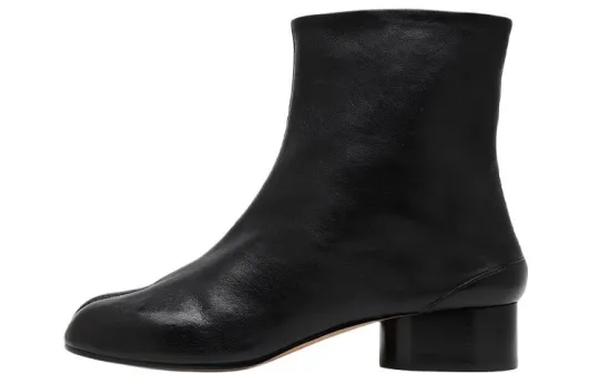 Maison Margiela Tabi Vintage Ankle Boots Women's