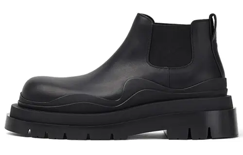 Bottega Veneta Leather Tire Chunky Sole Ankle Chelsea Boot Black