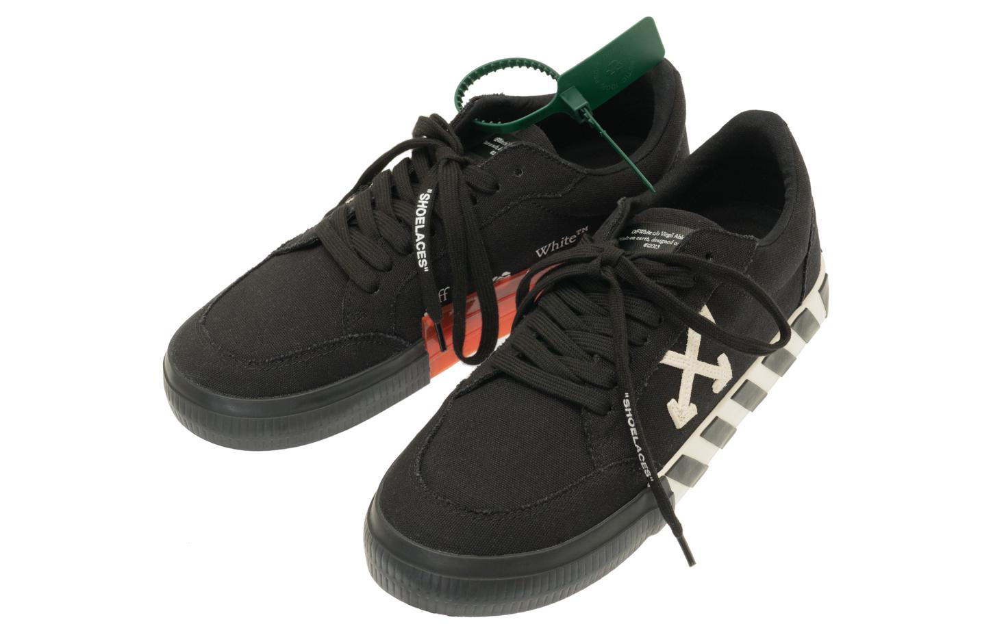 OFF WHITE Vulcanized Low Canvas 'Black White'