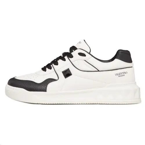 Valentino One Stud Low 'White Black'