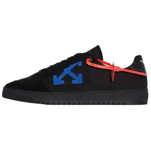 OFF WHITE Carryover Sneaker Black Omia042E19D680481010