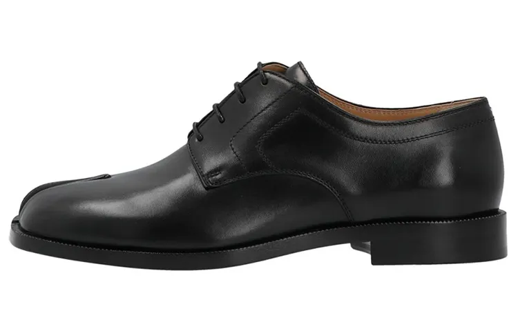 Maison Margiela Tabi Lace Up Shoes