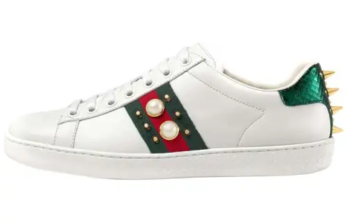 Gucci Wmns Ace Studded 'White' Women's