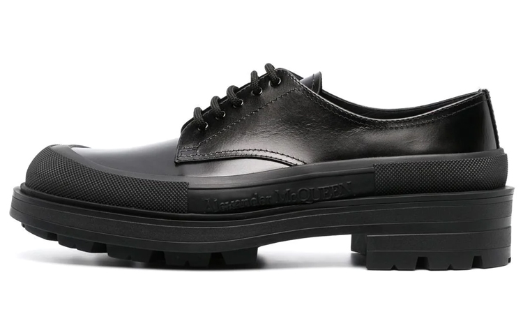 Alexander McQueen Alexander McQueen Tread Slick cow leather calfskin side logo embossed derby shoes men's black