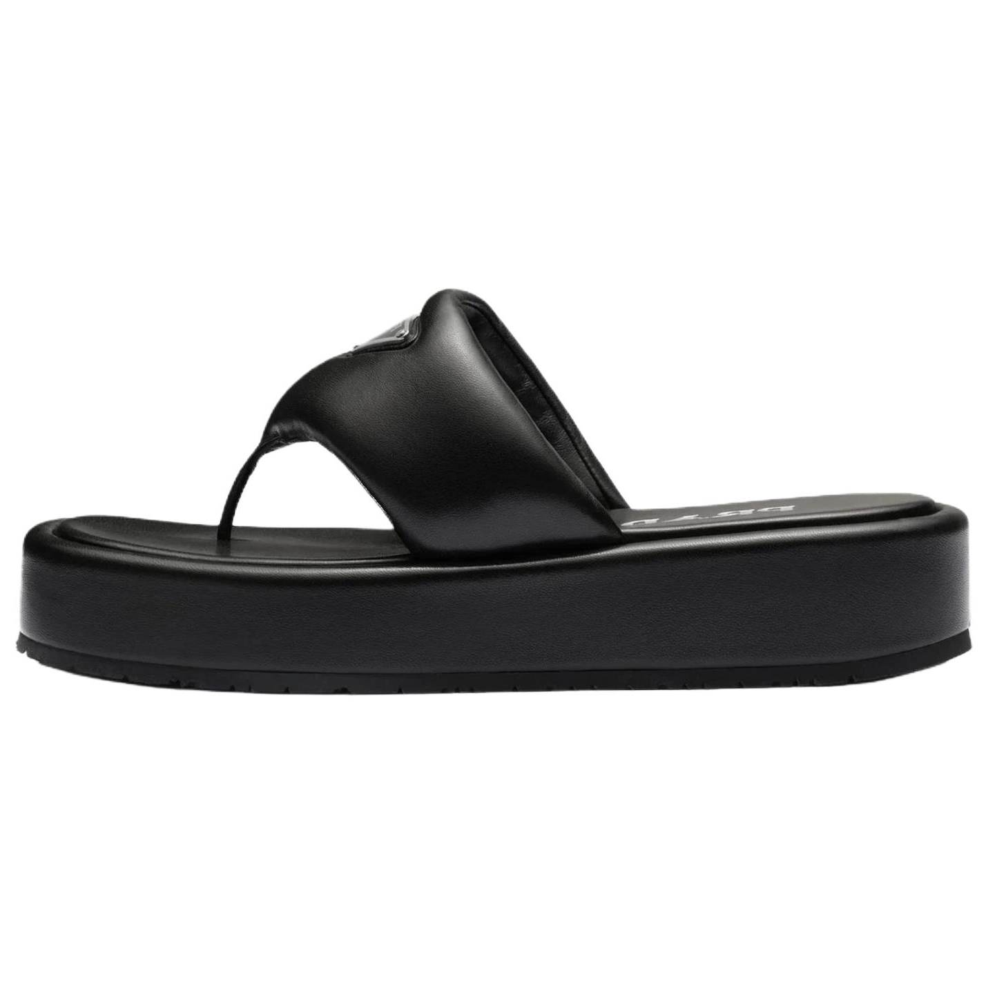 Женские шлепанцы Prada на толстой подошве (черные)