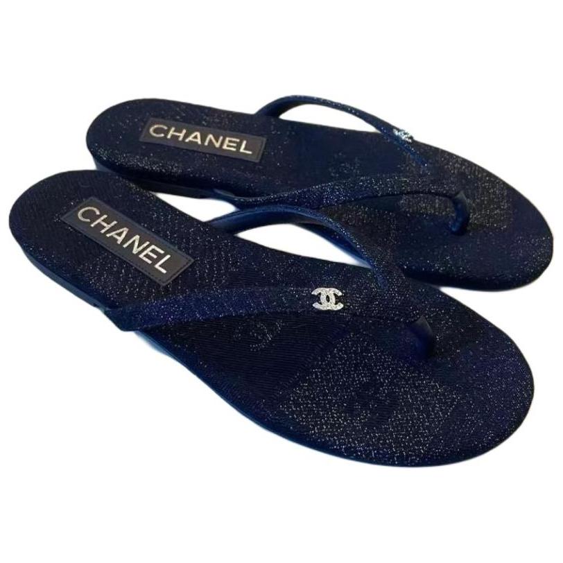 CHANEL Flip Flops Women's