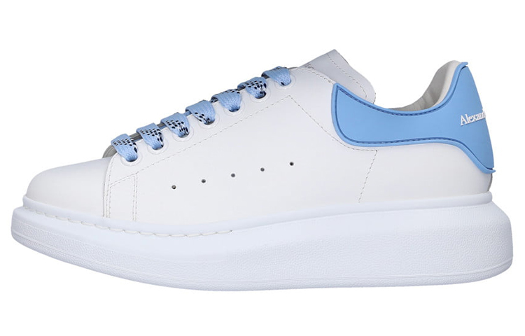 Женские кеды Alexander McQueen Oversized Sneaker (бело-синие)