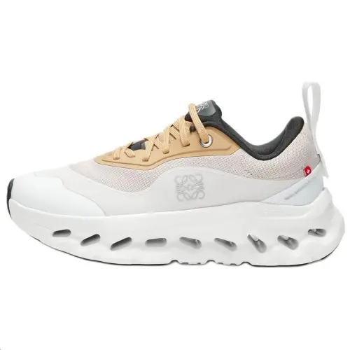 LOEWE On Running, Collaboration Cloudtilt 2.0 Low top Casual Shoes Women's White Brown