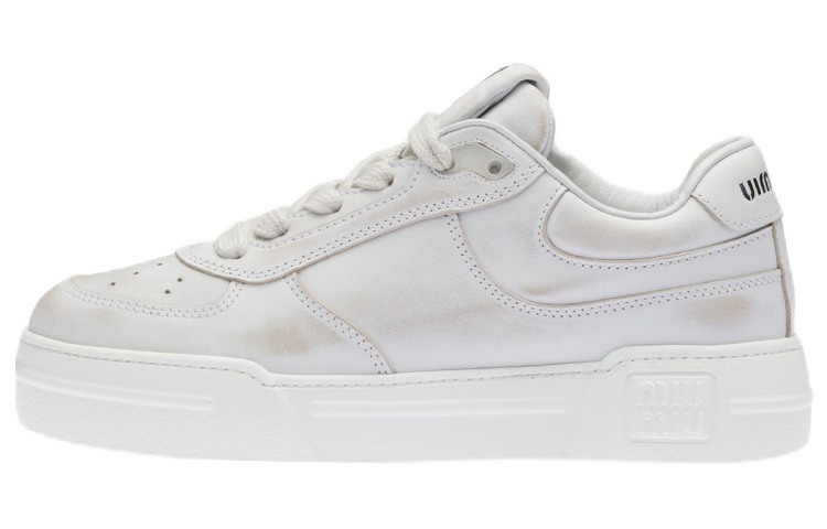 MIU MIU Leather Low top Stylish Skateboarding Shoes Women's White