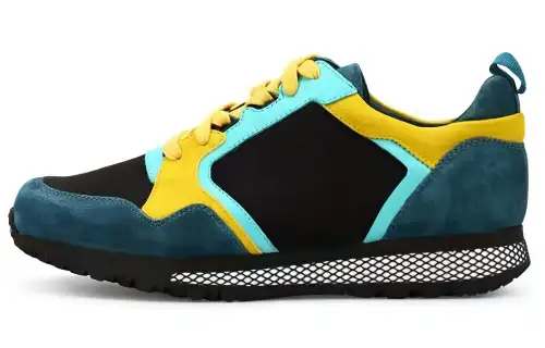GUCCI Low top Running Shoes Men's Black Green
