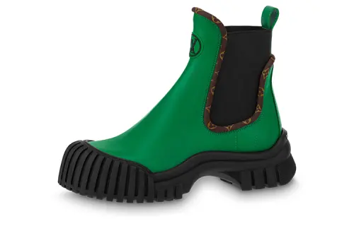 LOUIS VUITTON Ruby Calfskin Crew Chelsea Boots Women's Green