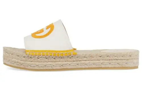GUCCI Interlocking Slide Slippers Women's White