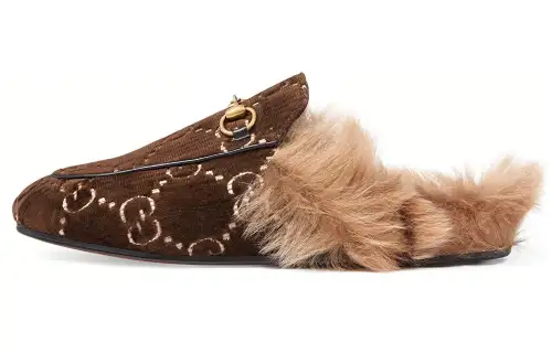 GUCCI Closed Toe Slippers Women's