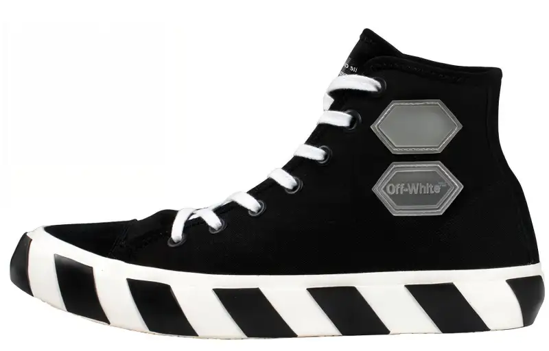 OFF-WHITE Vulcanized Hi Black Striped