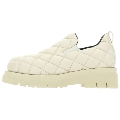 Bottega Veneta Sheepskin Casual Shoes Men's Ecru