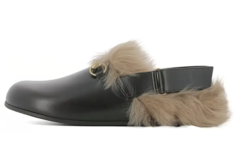 GUCCI Leather Casual Shoes Men's Black