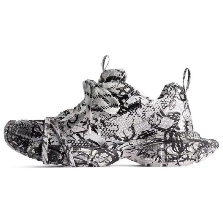 Balenciaga 3XL Extreme White Black Graffiti