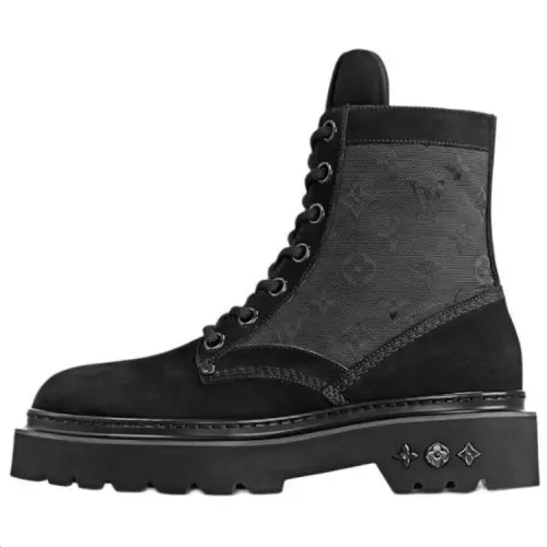 LOUIS VUITTON Ranger Leather Short Combat Boots Men's Black