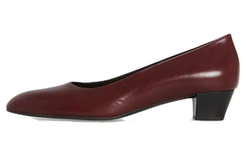 THE ROW Luisa 35mm Leather Pumps